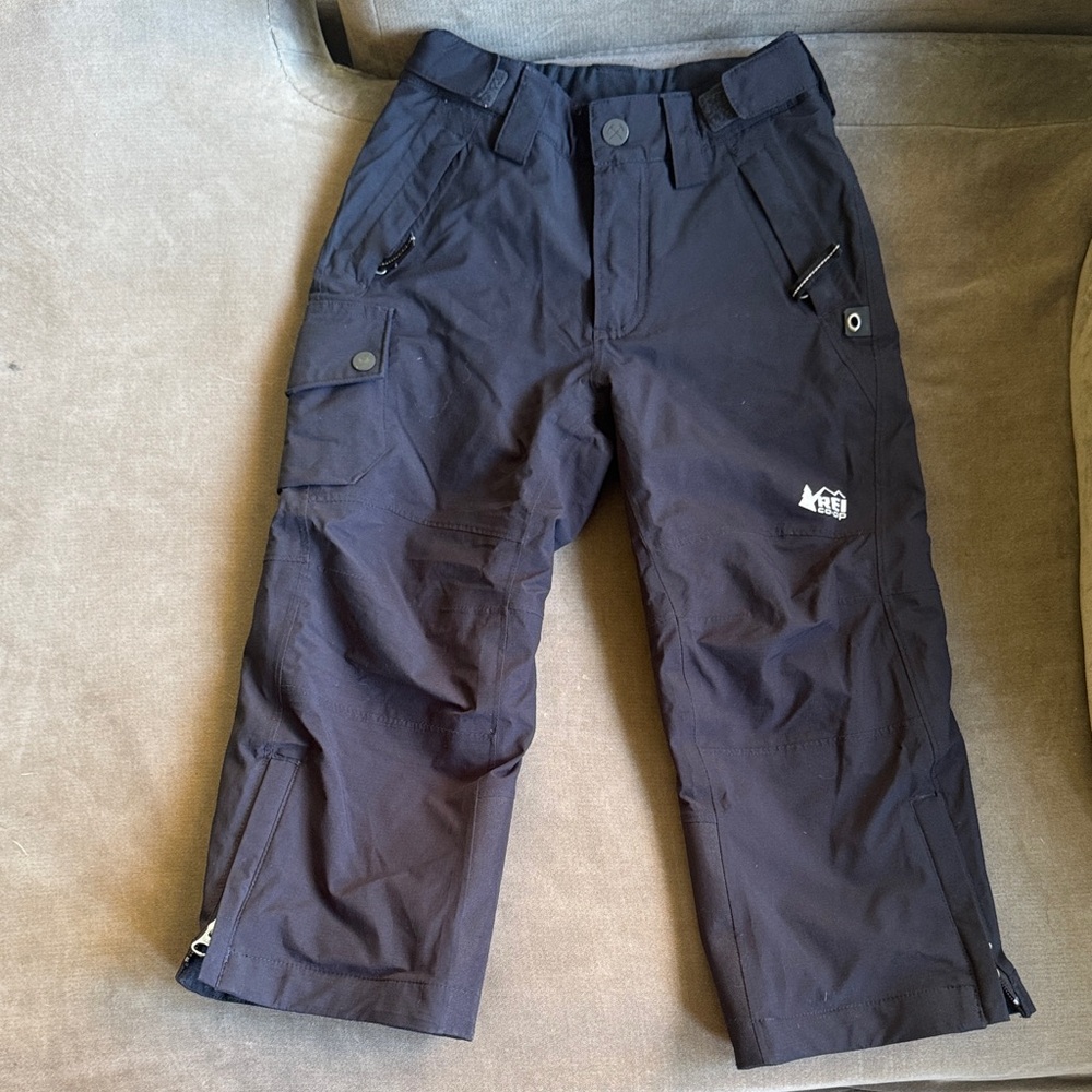 Kids Rei black fleece lined snow pants